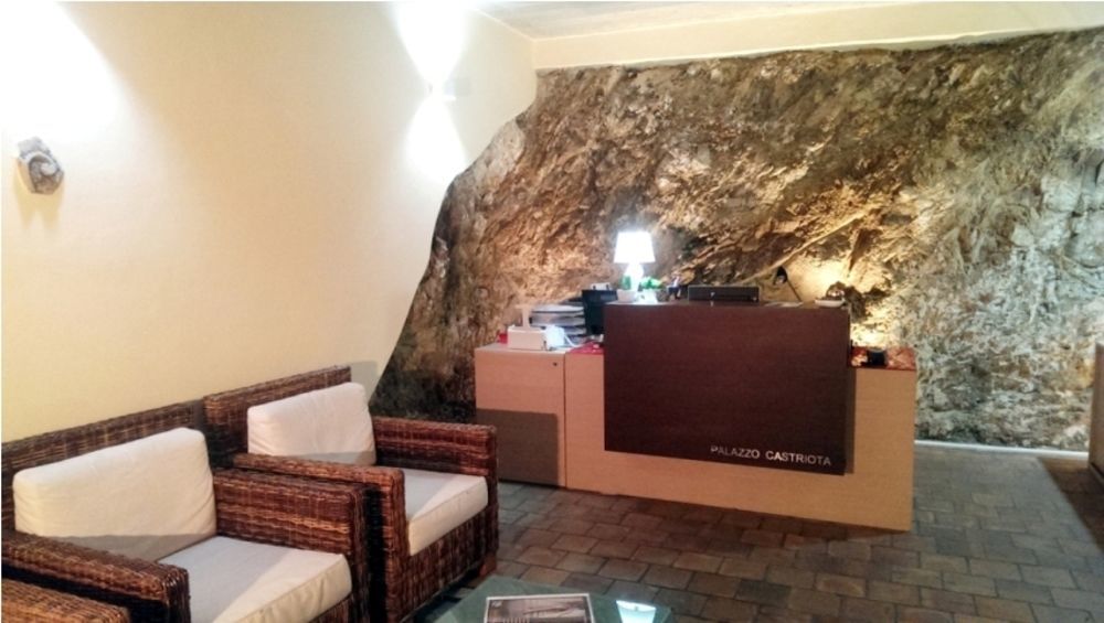 Relais Hotel Palazzo Castriota Корильяно-Калабро Екстер'єр фото